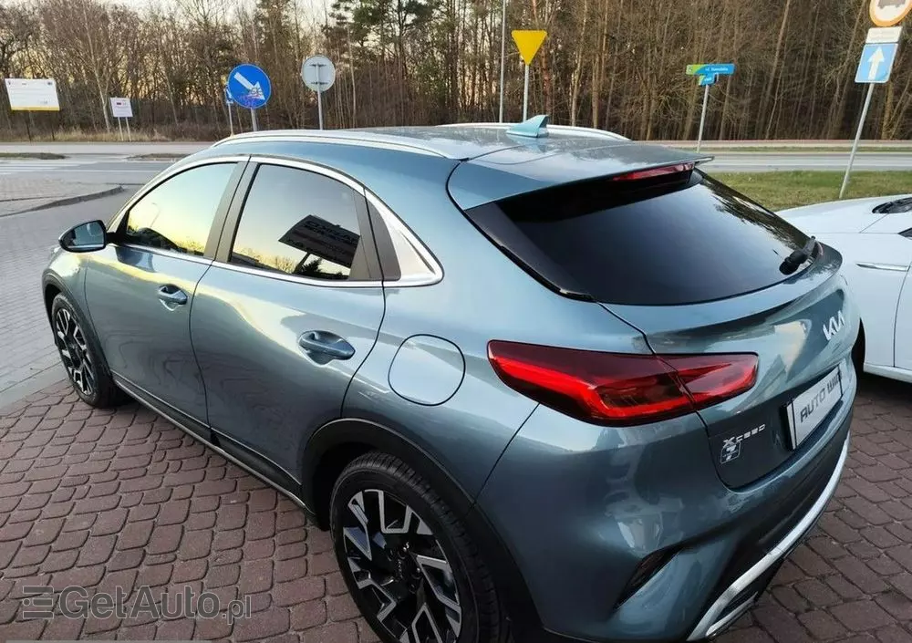KIA XCeed 1.5 T-GDI M DCT