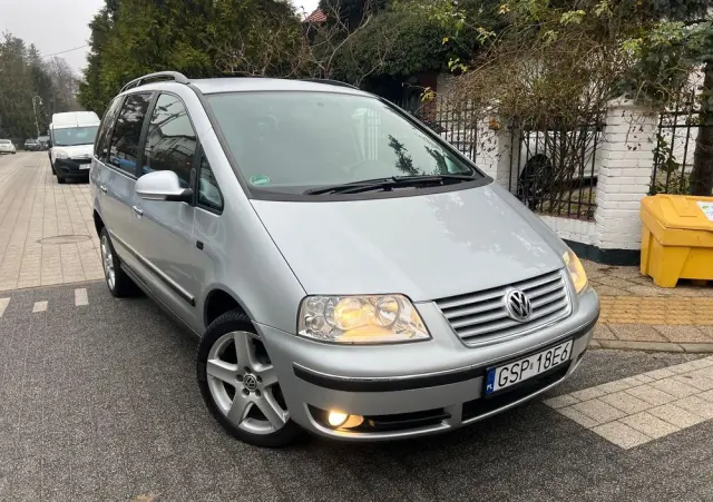 VOLKSWAGEN Sharan 2.0 Comfortline Family