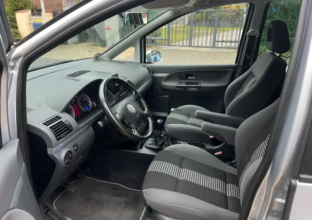 VOLKSWAGEN Sharan 2.0 Comfortline Family