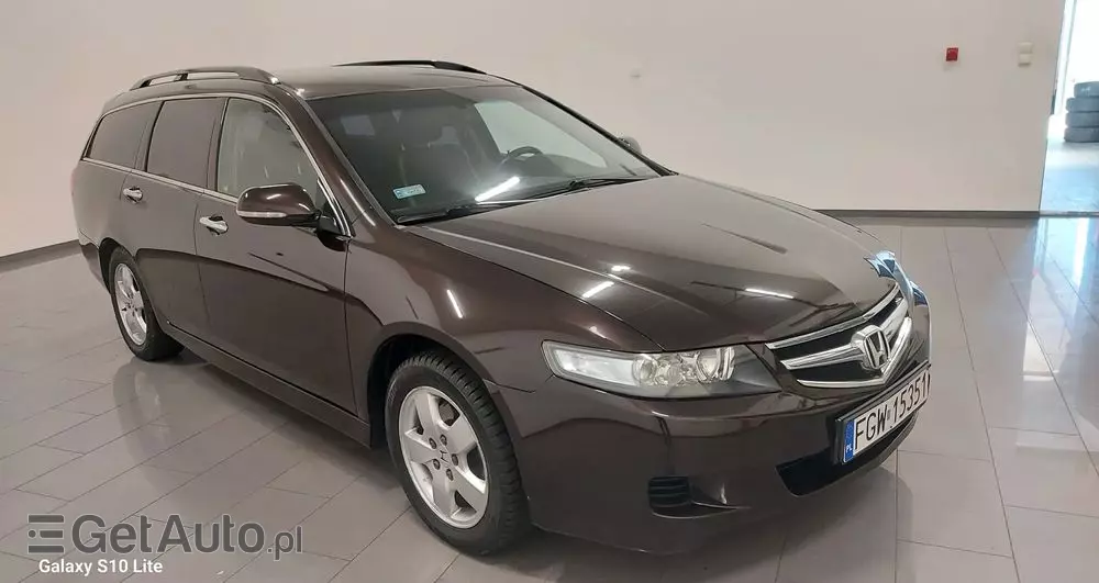 HONDA Accord 2.0 Executive Nav