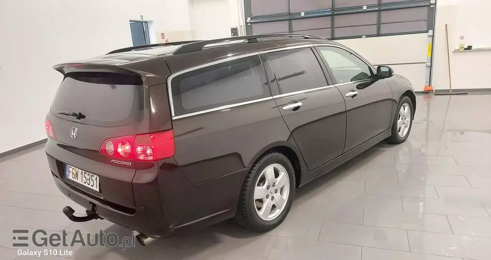 HONDA Accord 2.0 Executive Nav