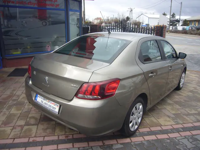 PEUGEOT 301 