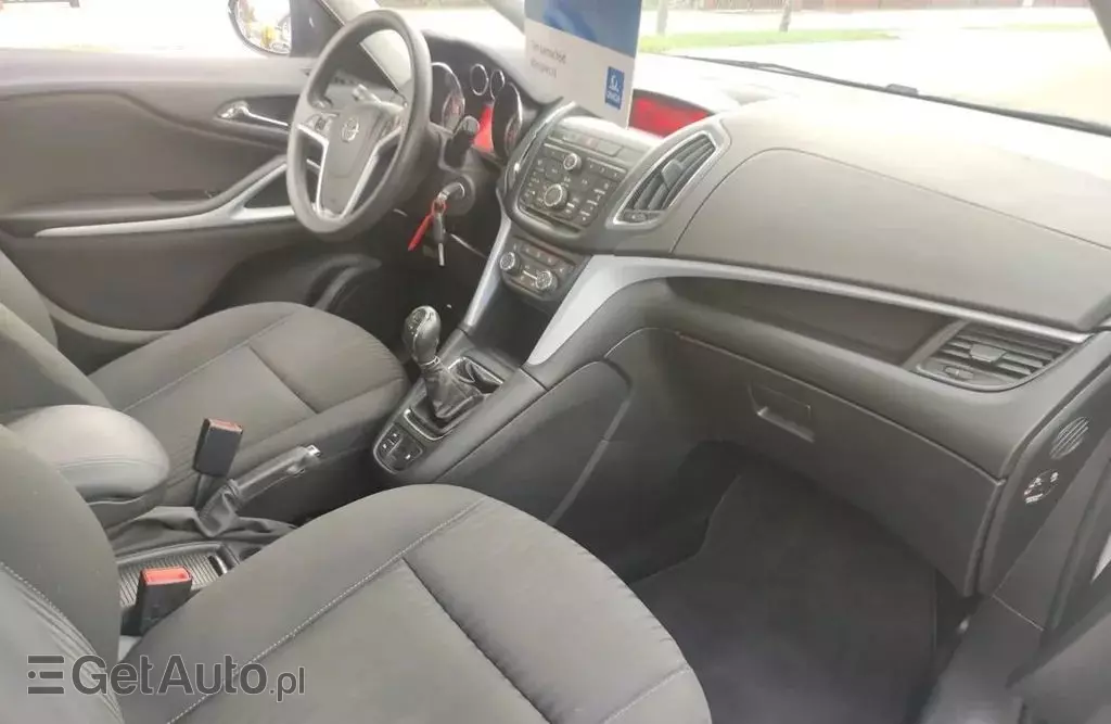 OPEL Zafira 