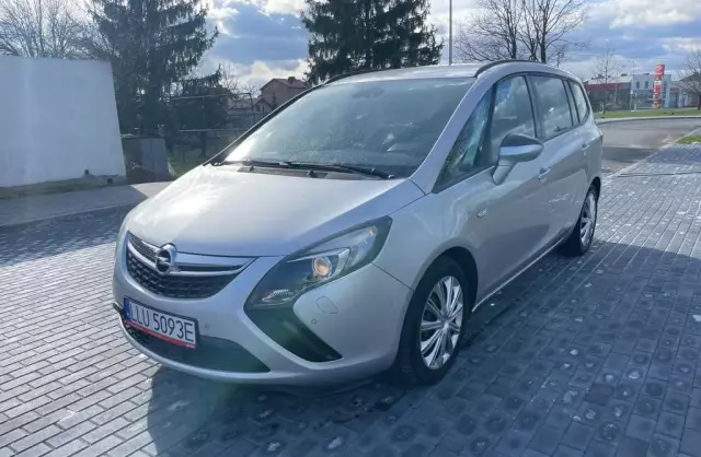 OPEL Zafira 