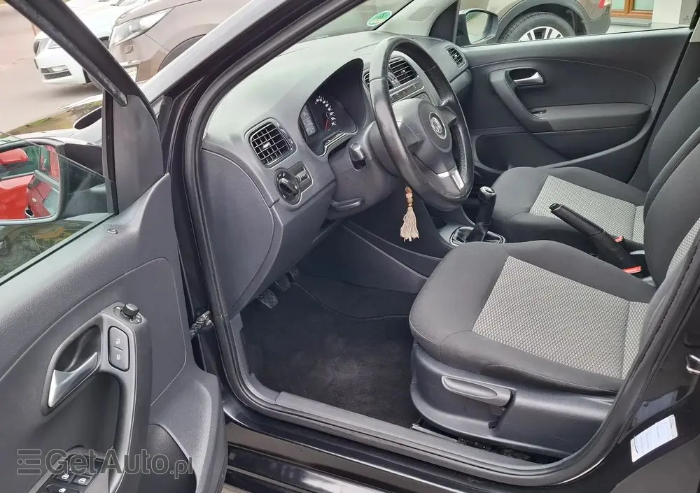 VOLKSWAGEN Polo 1.2 Blue Motion Technology Trendline