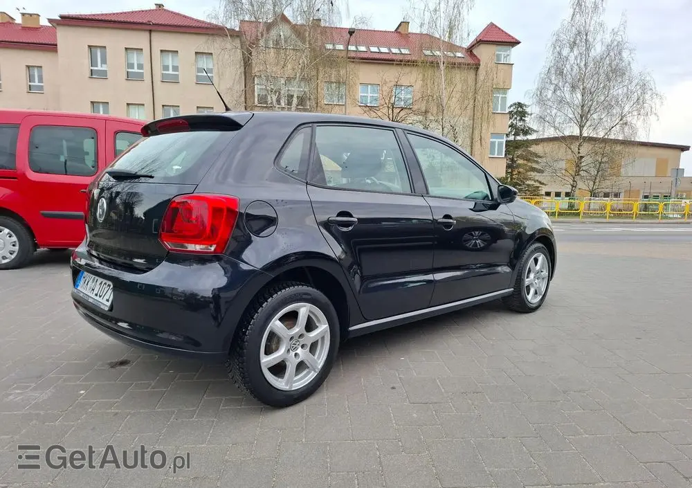 VOLKSWAGEN Polo 1.2 Blue Motion Technology Trendline