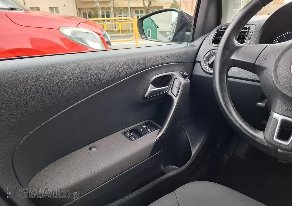 VOLKSWAGEN Polo 1.2 Blue Motion Technology Trendline