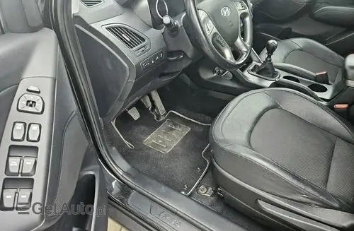 HYUNDAI Ix35 