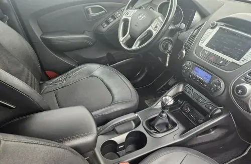 HYUNDAI Ix35 