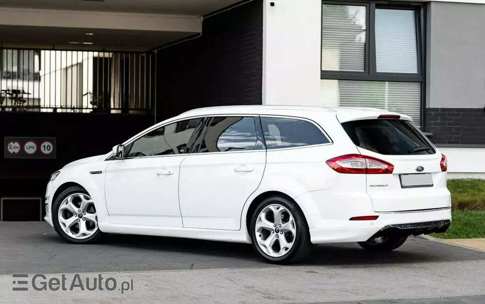 FORD Mondeo 