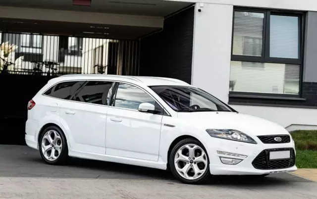 FORD Mondeo 