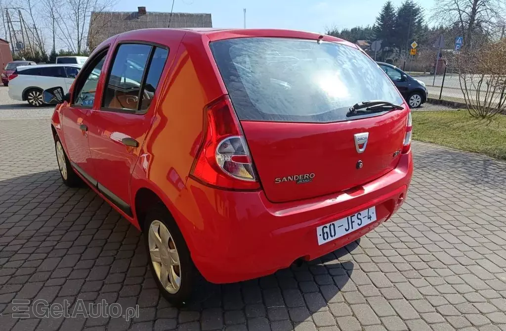 DACIA Sandero 