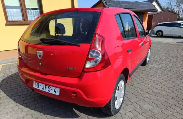 DACIA Sandero 
