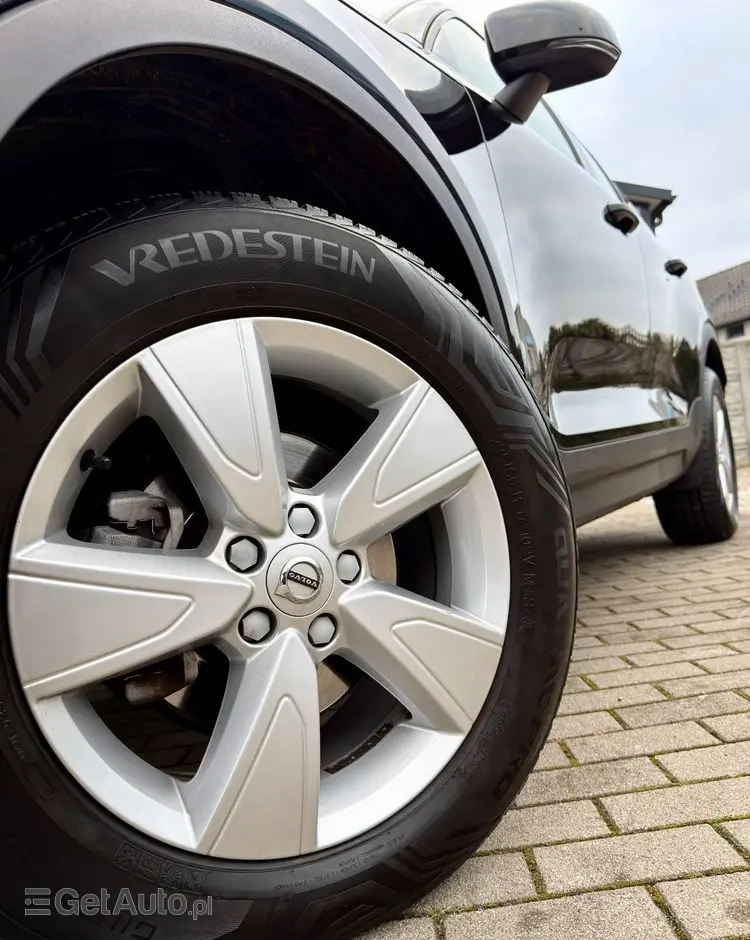 VOLVO XC 40 D3 Momentum