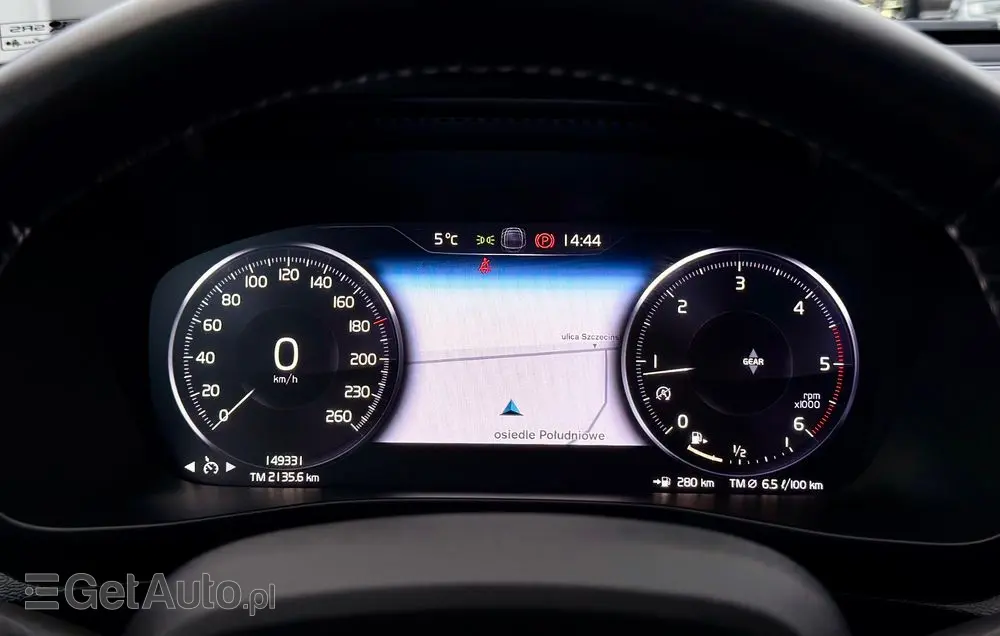 VOLVO XC 40 D3 Momentum