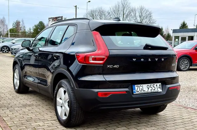 VOLVO XC 40 D3 Momentum