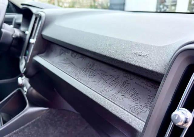 VOLVO XC 40 D3 Momentum