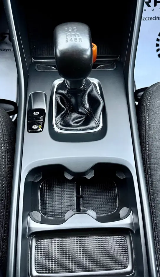 VOLVO XC 40 D3 Momentum