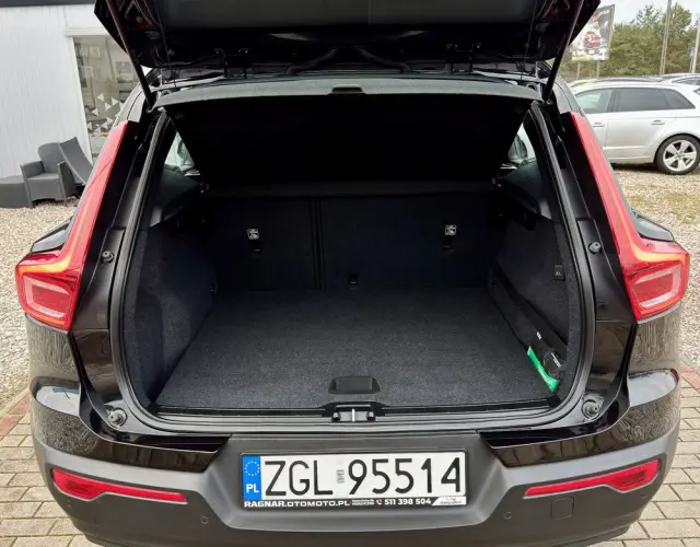 VOLVO XC 40 D3 Momentum