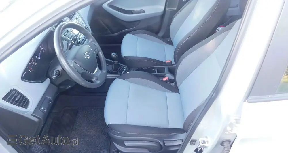 HYUNDAI I20 1.2 Classic Plus