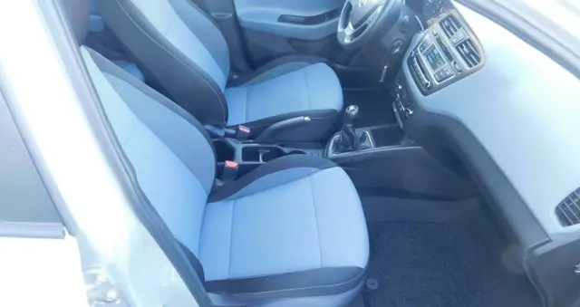 HYUNDAI I20 1.2 Classic Plus