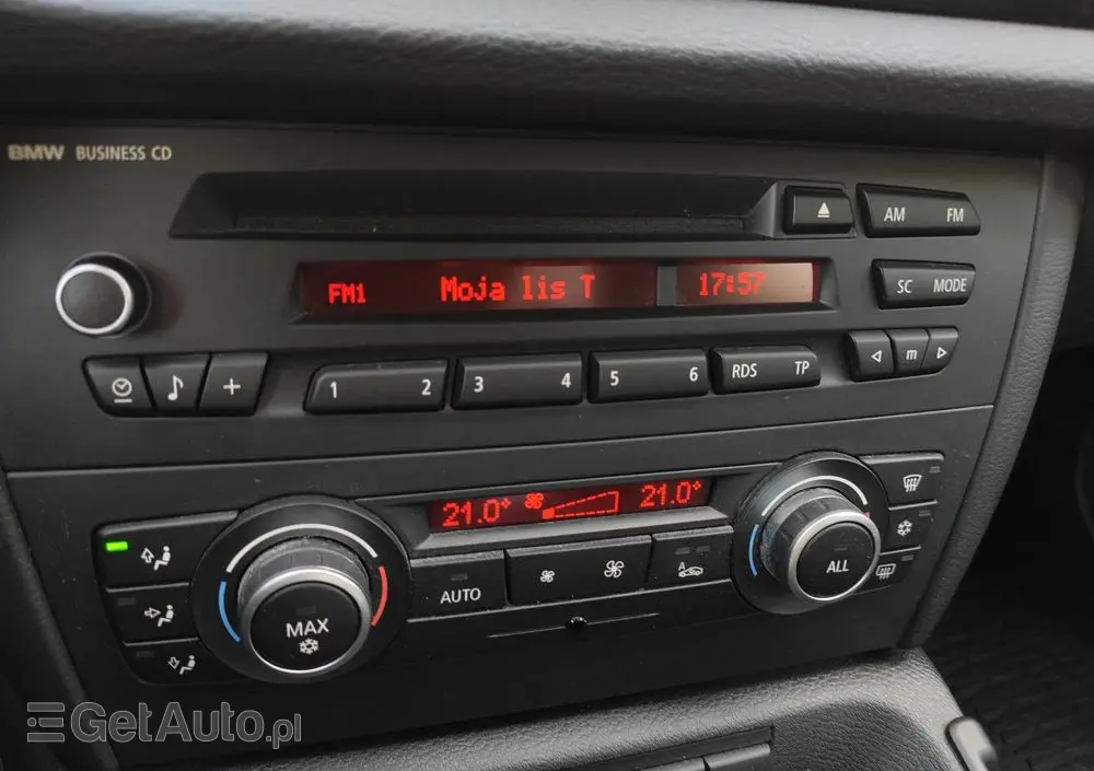 BMW X1 SDrive18i Sport Line