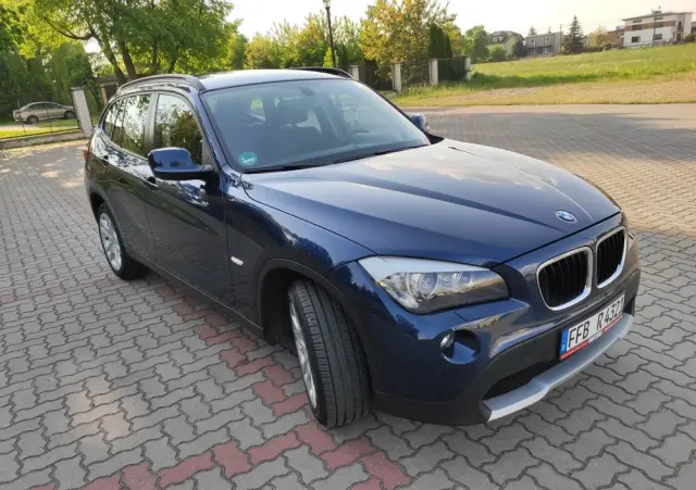 BMW X1 SDrive18i Sport Line