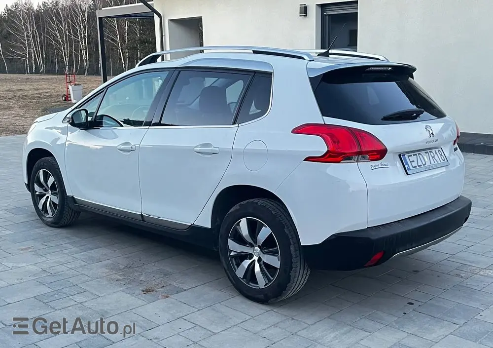 PEUGEOT 2008 120 VTI Business-Line