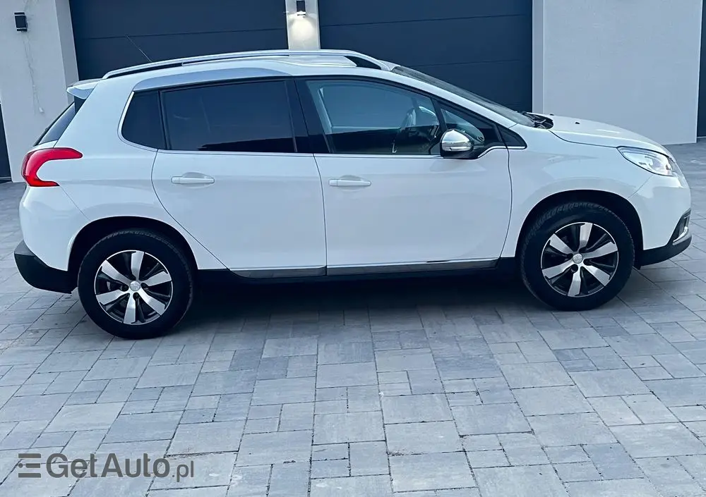 PEUGEOT 2008 120 VTI Business-Line