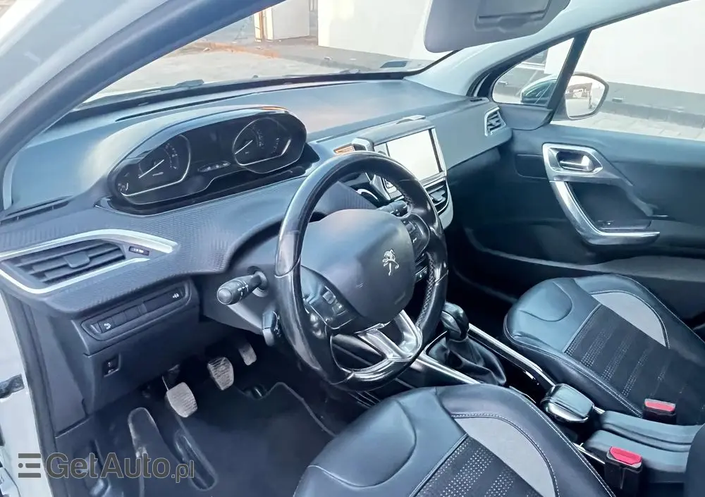 PEUGEOT 2008 120 VTI Business-Line