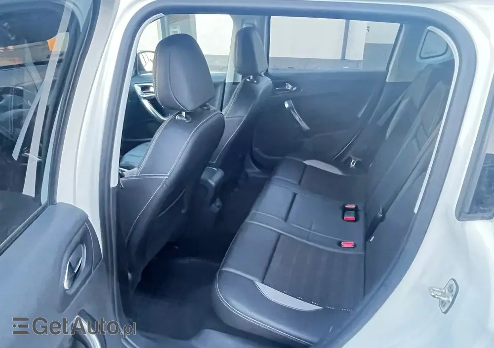 PEUGEOT 2008 120 VTI Business-Line