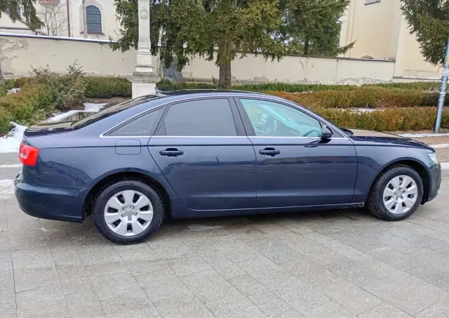 AUDI A6 Limousine 2.0 TDI