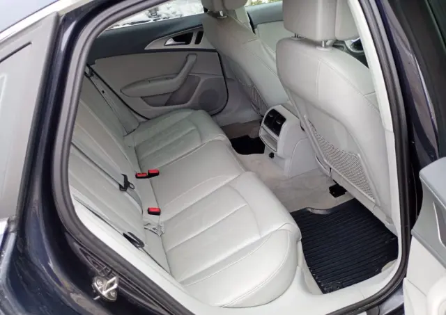 AUDI A6 Limousine 2.0 TDI