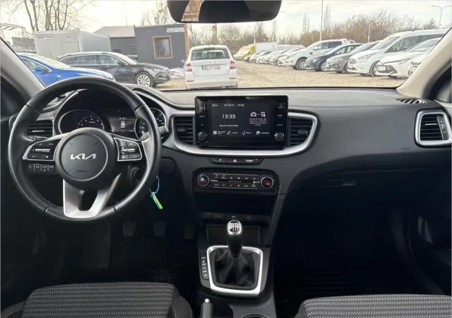 KIA Ceed 1.5 T-GDI M