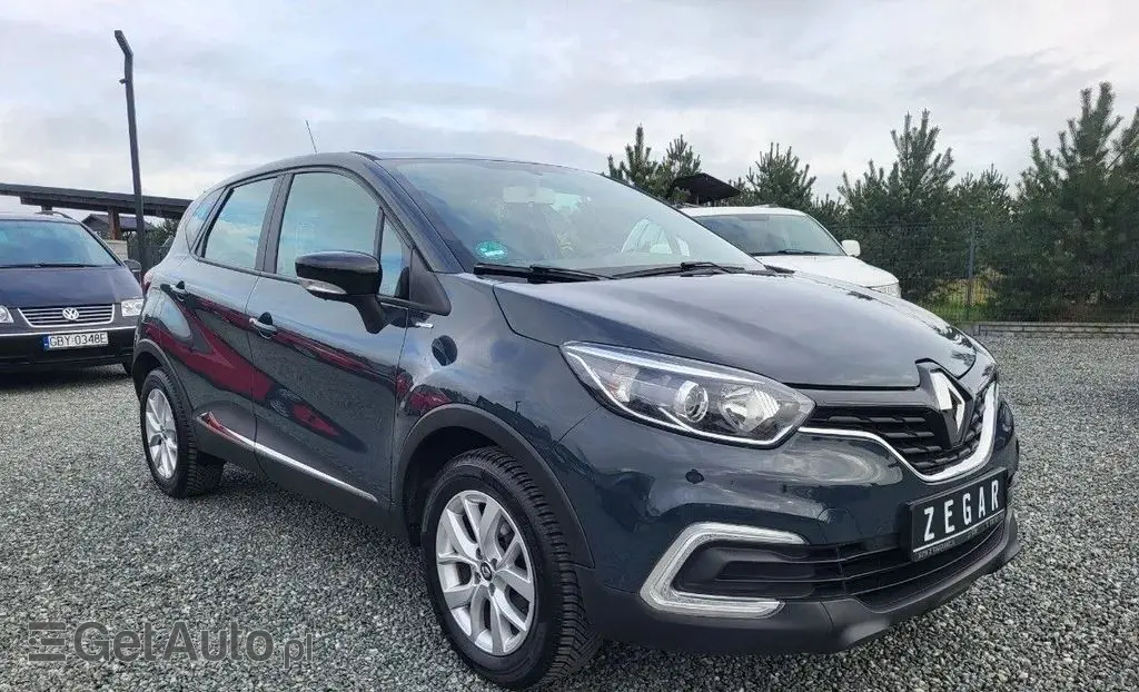 RENAULT Captur 