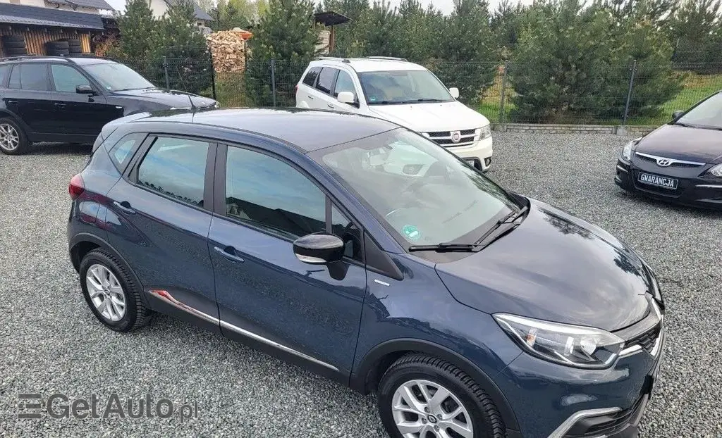 RENAULT Captur 