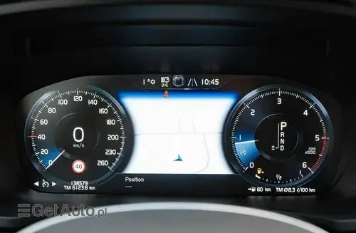 VOLVO V60 Cross Country 