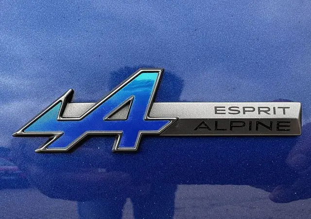 RENAULT Austral 1.3 TCe mHEV Techno esprit Alpine