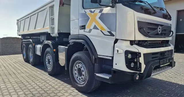 VOLVO Fmx 410 8x4 Kiper Hydroburta Wywrot Nowe Opony 