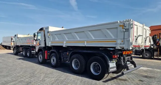 VOLVO Fmx 410 8x4 Kiper Hydroburta Wywrot Nowe Opony 