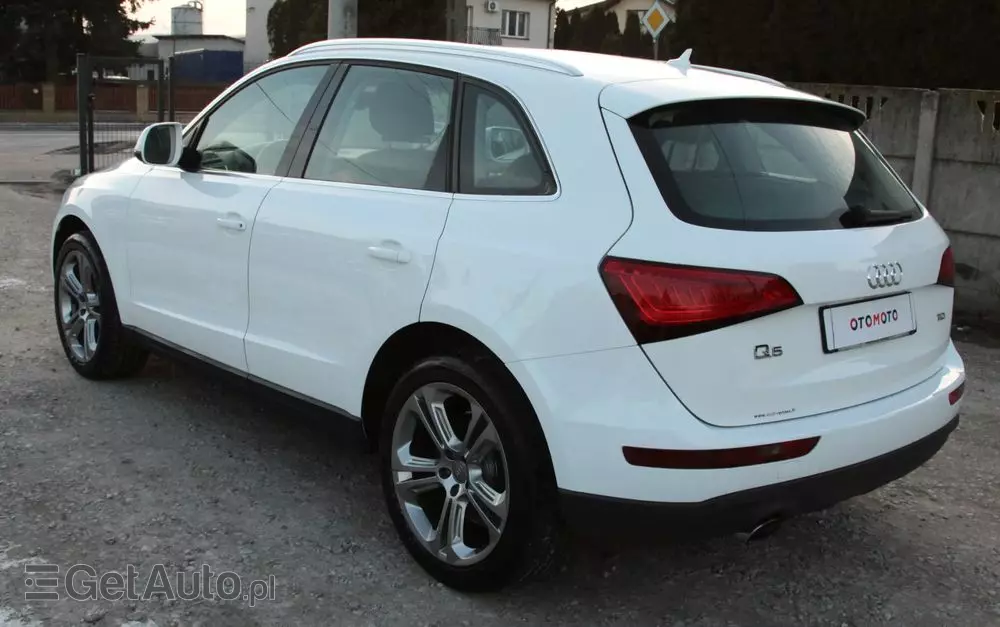 AUDI Q5 2.0 TDI
