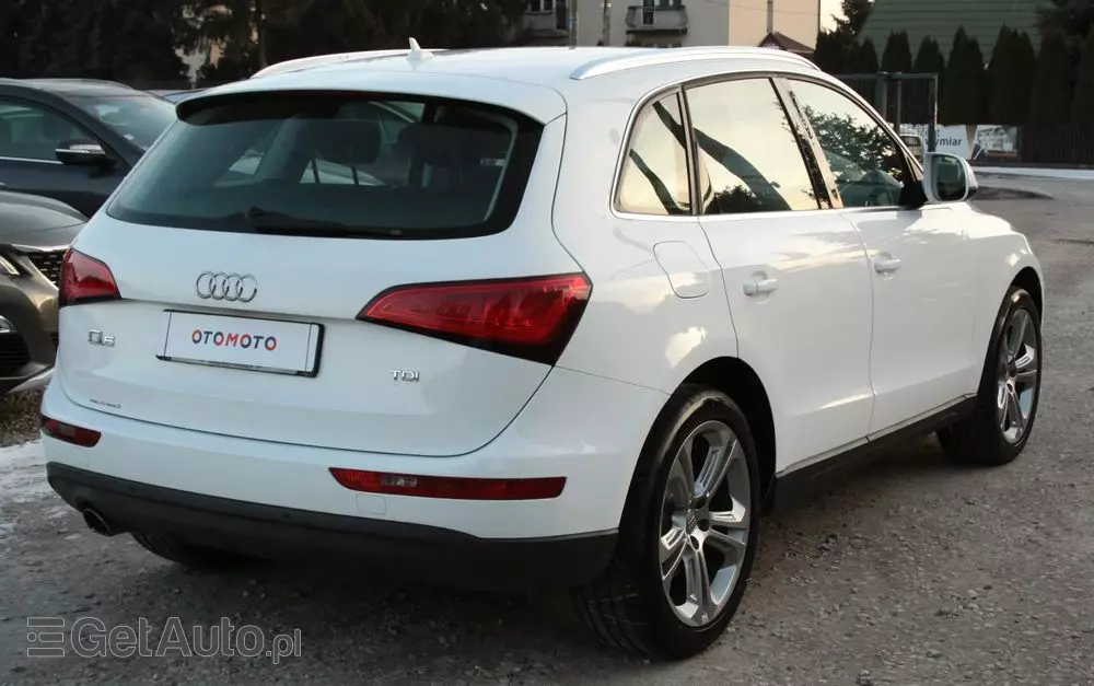 AUDI Q5 2.0 TDI
