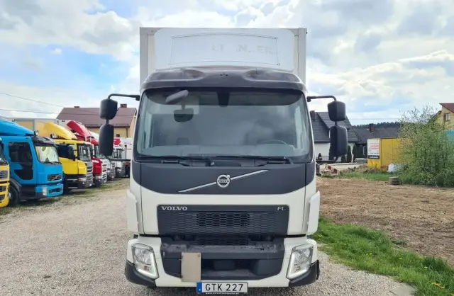 VOLVO FL 