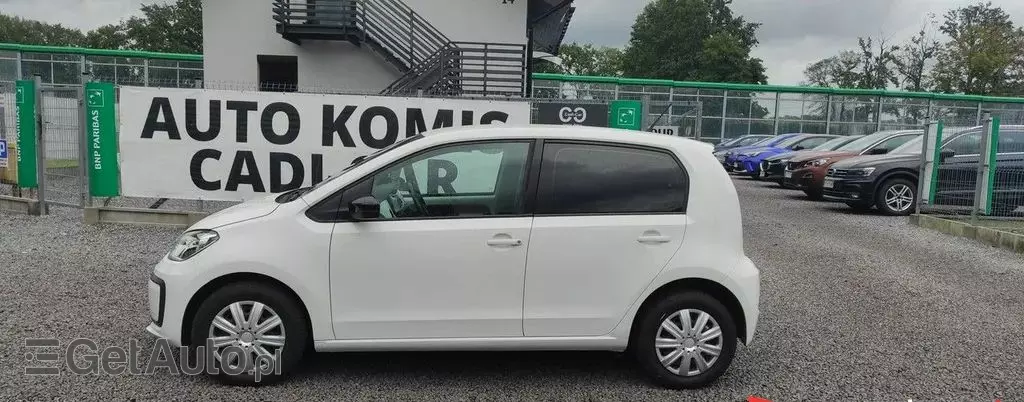 VOLKSWAGEN Up! 