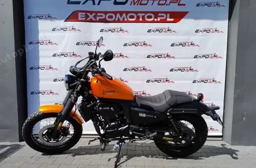 JUNAK M18 