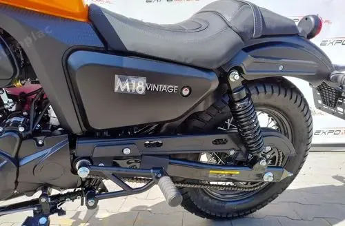 JUNAK M18 