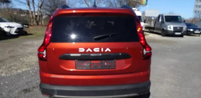 DACIA Jogger 