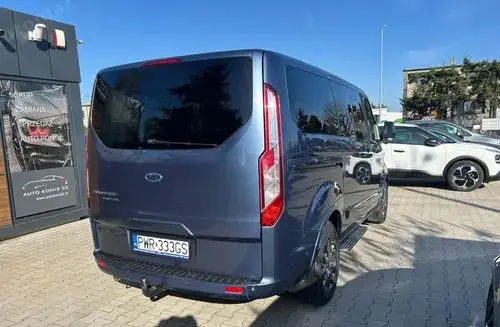 FORD Tourneo Custom 