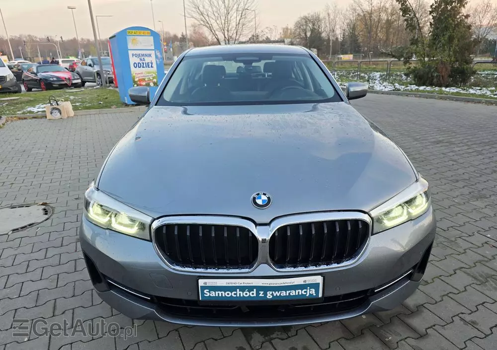 BMW Seria 5 530i GPF Luxury Line sport