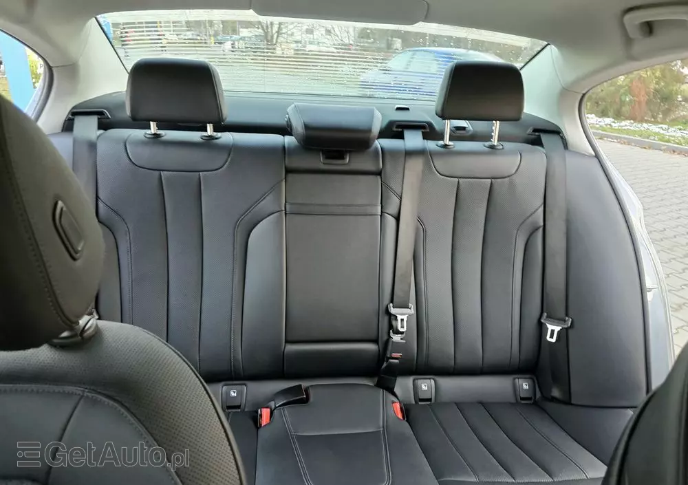 BMW Seria 5 530i GPF Luxury Line sport